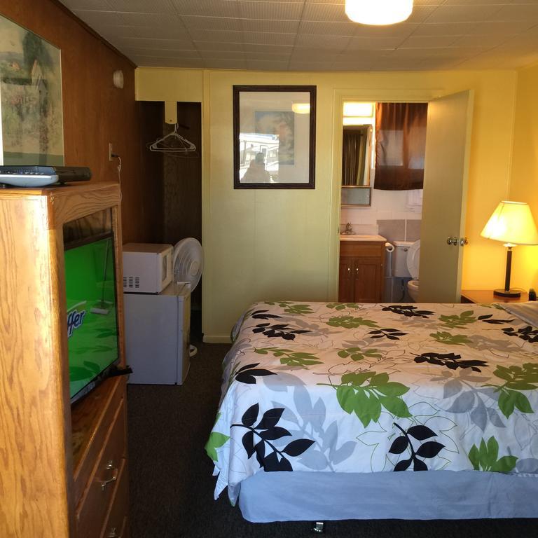 Budget Inn Motel Chemult Exterior foto